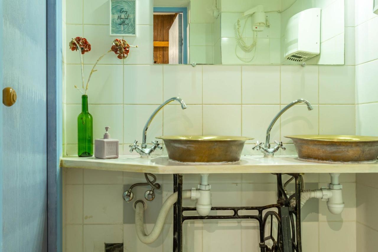 Garis Factory Hostel Kiev Extérieur photo