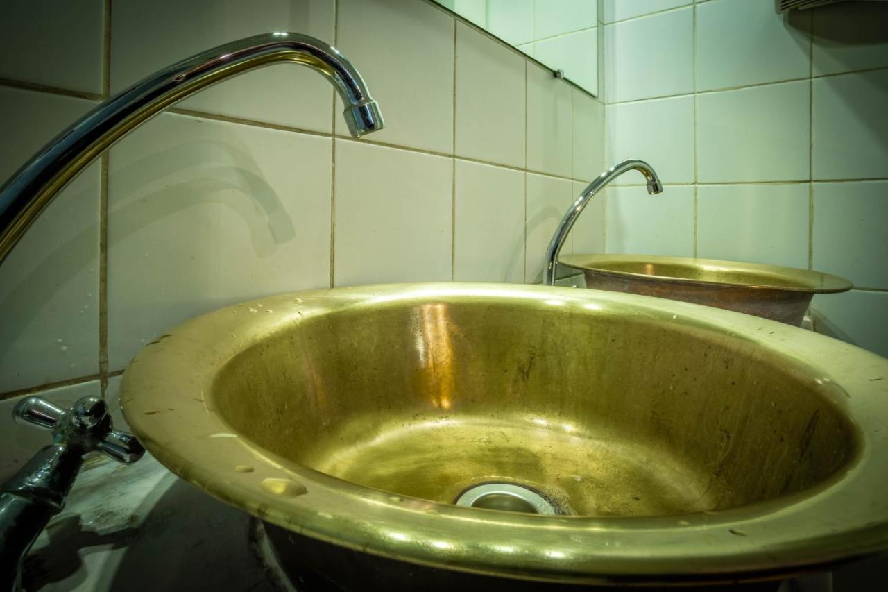 Garis Factory Hostel Kiev Extérieur photo